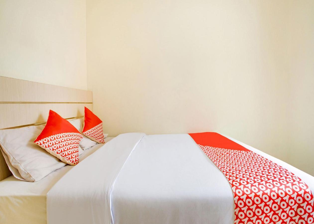 Oyo 2554 Hotel Arimbi Lama Dewi Sartika Bandung Eksteriør billede